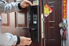 沈阳防盗门开锁
